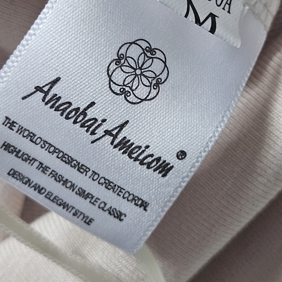 K. Jenner Knotted Sleeve Top NWT - Picture 7 of 13